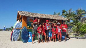 Somogyvári Balázs, Magyar Surf Ikon. Szabad életsílus és szabd gondolkodás. Windsurf, Kitesurf és Surf sportok szerelmese és influenzer a fiatal közösségnek