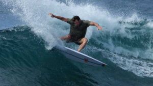 Magyar hullámlovas táborok és utazások a SURFTÁBOR és Balatonőszöd Surf KLub Sportegyesület szervezésével.